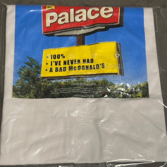 Palace White Graphic T-Shirt​ - Picture 4 of 4